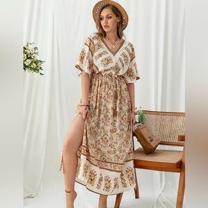 FEHRNVI boutique boho floral maxi dress size medium